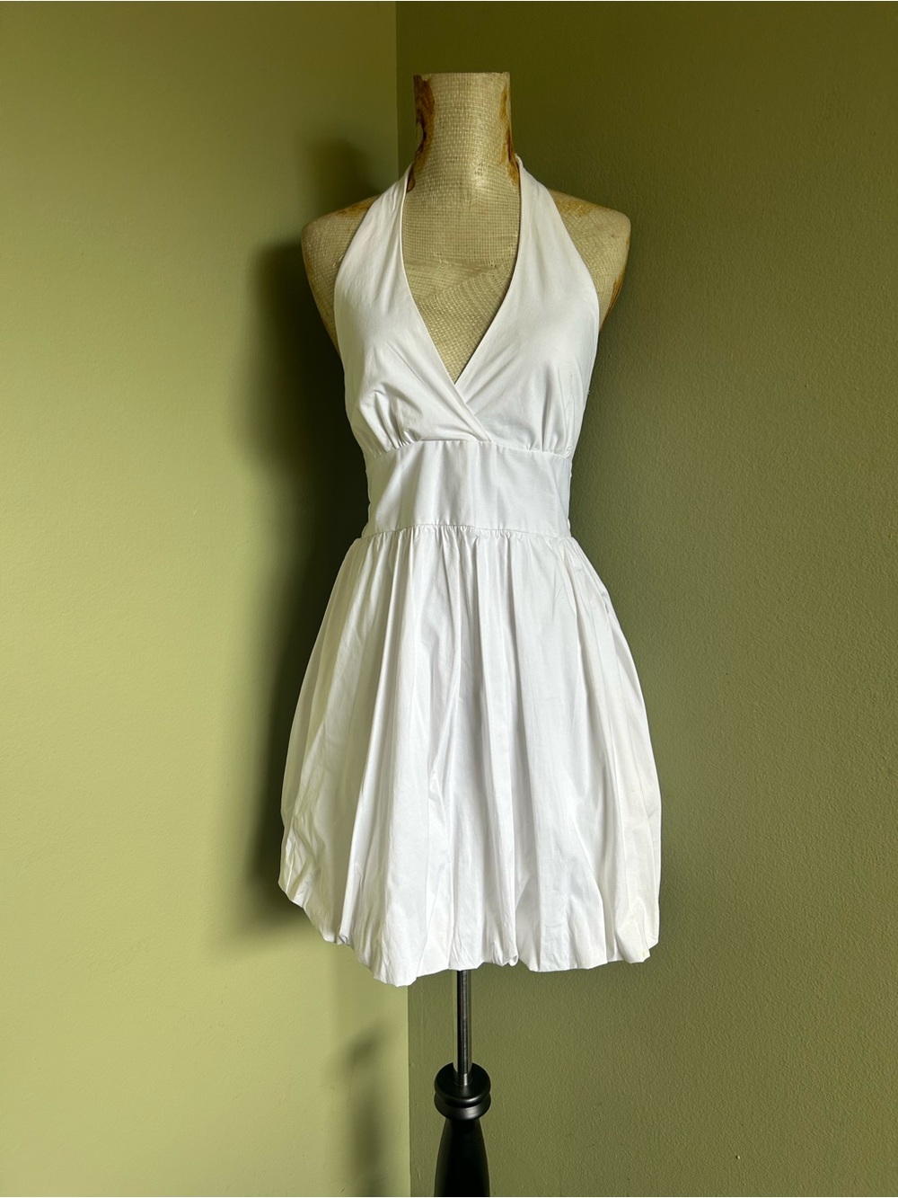 Papaya White Halter Bubble Mini Dress NWT Sz S